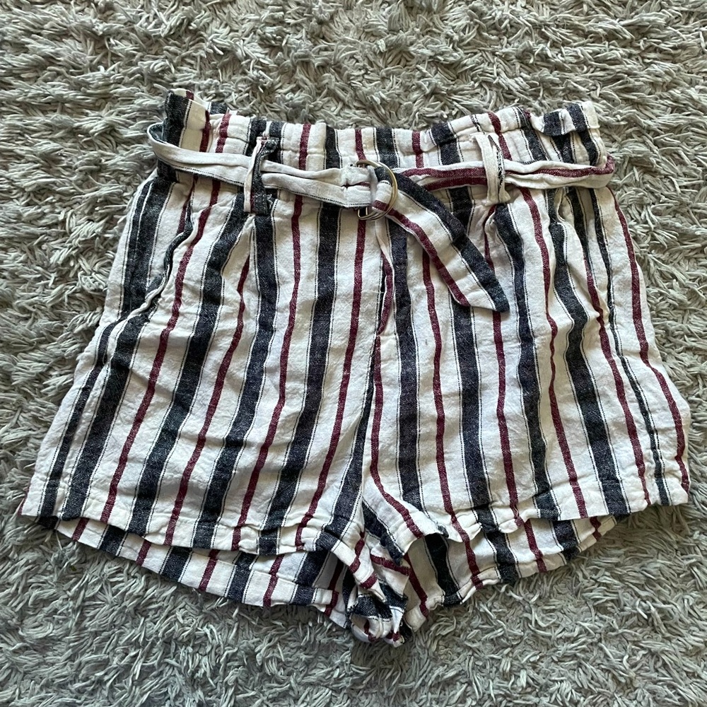 Solid Belted Paper Bag Waist Shorts